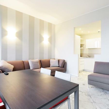 Duomo Luxury Apartment ミラノ エクステリア 写真