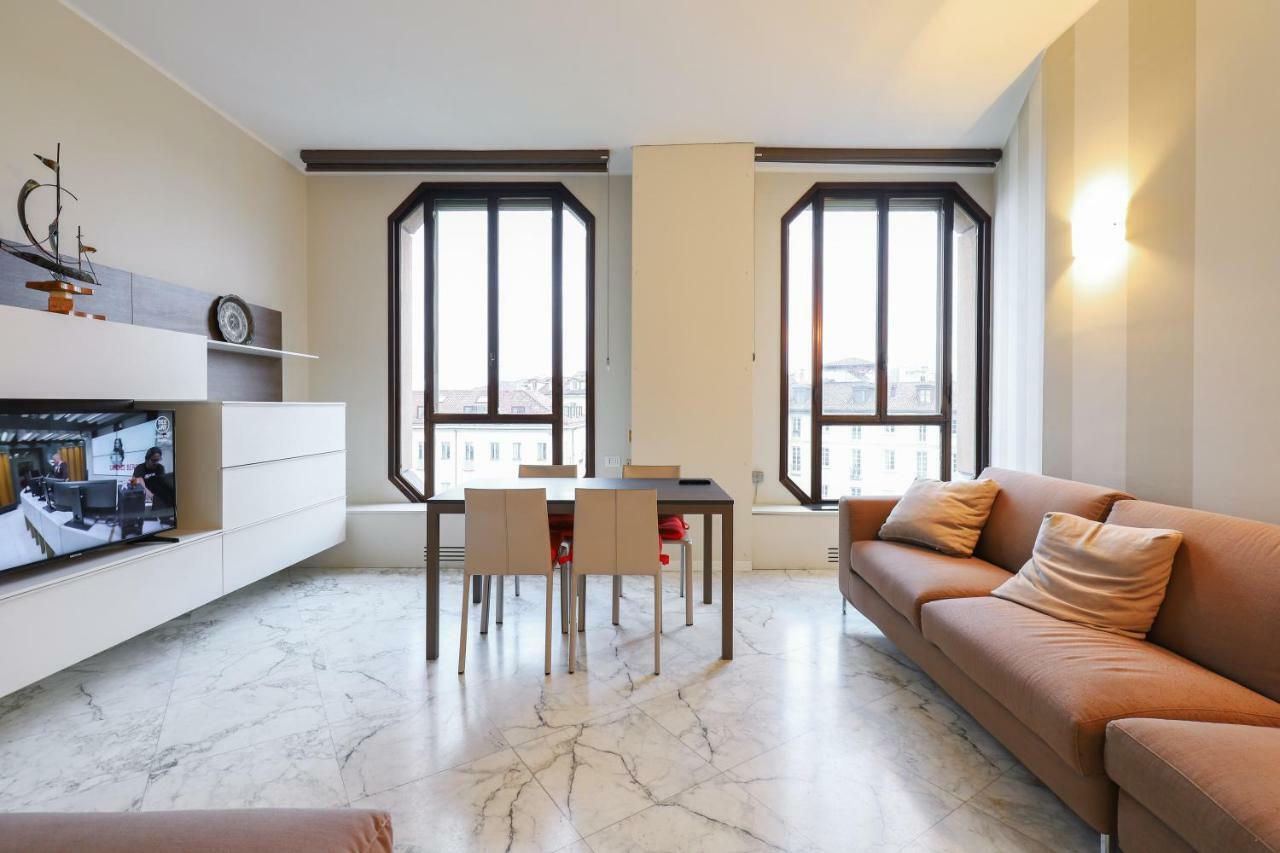 Duomo Luxury Apartment ミラノ エクステリア 写真